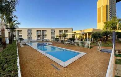 Imagem: O apartamento possui 1 Dormitório, 1 Banheiro, 1 Vaga na garagem