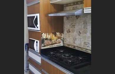 Imagem: A casa em condomínio possui 3 Dormitórios, 2 Banheiros, 83m²