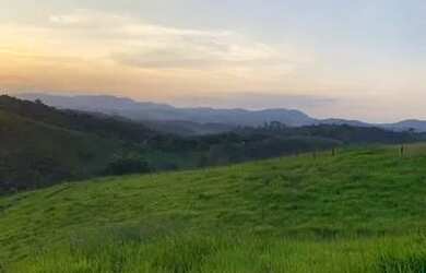 Imagem 6: Terreno p/ venda com linda vista para o lago e ótima localização