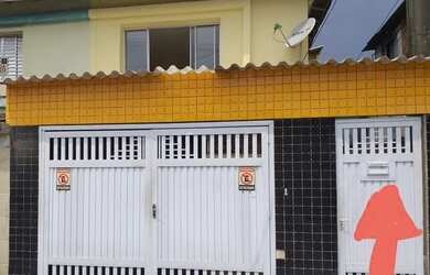 Imagem: A casa possui 1 Dormitório, 1 Banheiro, 22m² de Área e está