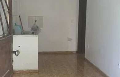 Imagem: A kitnet possui 1 Dormitório e 1 Banheiro e está localizado