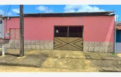 Imagem 1: Casa no Três Marias. Varanda, 150m² de Área, 2 Vagas na garageme3 Dormitórios