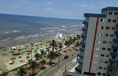 Imagem: O apartamento possui 1 Dormitório, 1 Banheiro, 1 Vaga na garagem