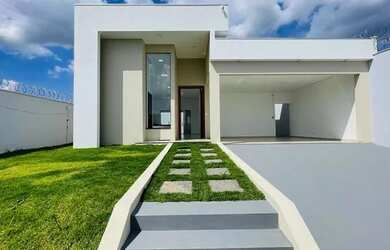 Imagem: A casa possui 3 Dormitórios, 4 Banheiros, 4 Vagas na garagem