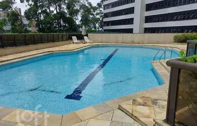 Imagem 15: Apartamento à venda em Vila Sônia com 244 m², 3 quartos, 3 suítes, 4 vagas