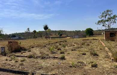 Imagem: O terreno possui 275m² de Área e está localizado em Plano