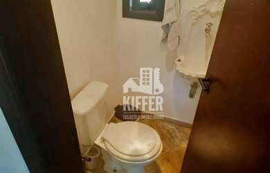 Imagem 9: Casa em Itaipu venda. Piscina, Churrasqueira, Ar-condicionadoeGuarda roupa