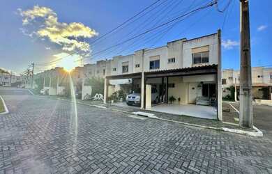 Imagem: A casa em condomínio possui 2 Dormitórios, 2 Banheiros, 2