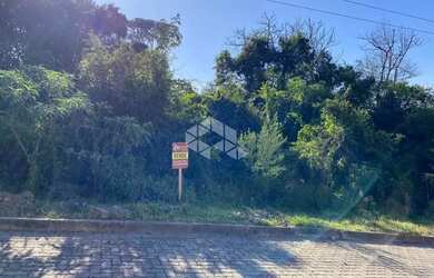 Imagem: O terreno possui 480m² de Área e está localizado em Nova