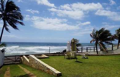 Imagem: A casa à venda possui 3 Dormitórios, Acomodam 8 pessoas e