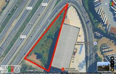 Imagem: O terreno possui 4.462m² de Área e está localizado em Jardim