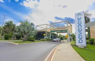 Imagem: O terreno possui 408m² de Área e está localizado em Jardim