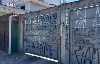 Imagem: O terreno possui 246m² de Área, Imóvel novo e está localizado