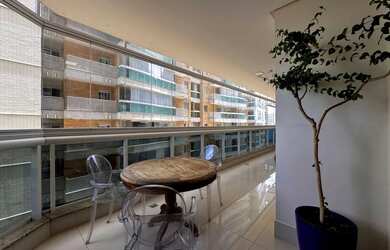 Imagem 10: Lindo apartamento, mobiliado, pé na areia, 03 quartos(01suite)lazer completo