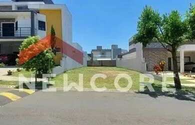 Imagem: O terreno possui 300m² de Área e está localizado em Parque