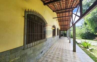 Imagem 13: Casa colonial, com 3 quartos, uma suíte, 1050m²