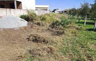 Imagem: O terreno possui 102m² de Área e está localizado em Porto