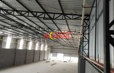 Imagem: O depósito possui 1.200m² de Área e está localizado em