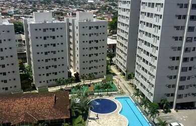 Imagem: O apartamento possui 3 Dormitórios, 1 Banheiro, 1 Vaga na garagem