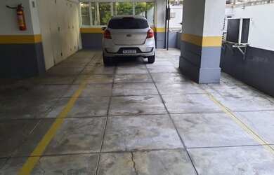 Imagem: O apartamento possui 3 Dormitórios, 2 Banheiros, 2 Vagas na