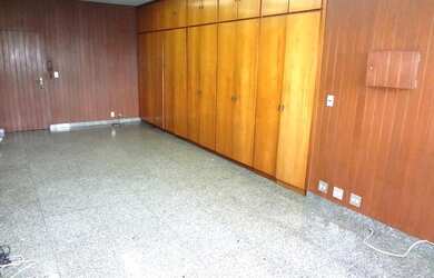 Imagem 3: Conjunto c/ 2 vagas, 46 m² - venda por R$ 250.000 ou aluguel por R$ 700/mês...