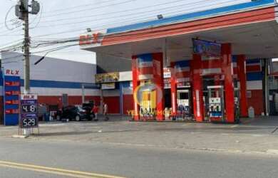 Imagem: O depósito possui 2 Vagas na garagem, 35m² de Área e está