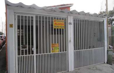 Imagem: O depósito possui 2 Vagas na garagem, 150m² de Área e está