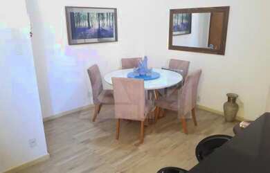 Imagem: O apartamento possui 3 Dormitórios, 2 Banheiros, 77m² de Área