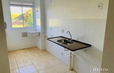 Imagem 2: Apartamento com 2 dormitórios, 43 m² - venda por R$ 135.000,00 ou aluguel por R$ 700,00/mê