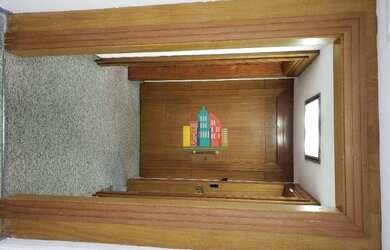 Imagem: O depósito possui 2 Vagas na garagem, 144m² de Área e está