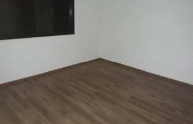 Imagem 13: Sobrado Bacana. Churrasqueira, Área de serviço, 180m² de Áreae2 Vagas...