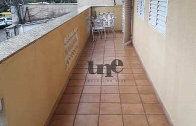 Imagem 2: Casa de Alto Padrão, em frente ao Lago Igapó