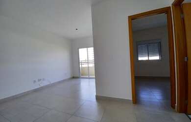 Imagem: O apartamento à venda possui 1 Dormitório, 1 Banheiro, 1 Vaga