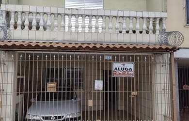 Imagem: A casa possui 2 Dormitórios, 1 Banheiro, 1 Vaga na garagem