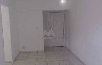 Imagem 9: Rio de Janeiro - Apartamento Padrão - Jacarepaguá