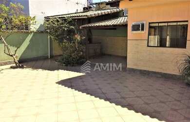 Imagem: A casa em condomínio possui 3 Dormitórios, 2 Banheiros, 120m²