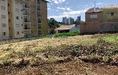 Imagem: O terreno possui 750m² de Área e está localizado em Jardim