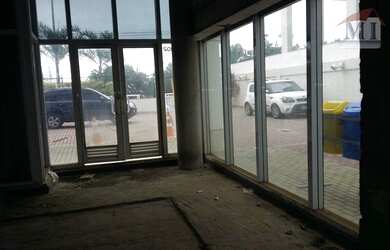 Imagem: O depósito possui 1 Vaga na garagem, 40m² de Área e está