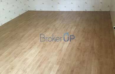 Imagem: A casa possui 4 Dormitórios, 2 Banheiros, 2 Vagas na garagem