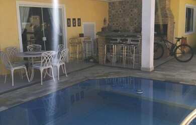 Imagem 10: Casa de luxo. Piscina, Churrasqueira, Ar-condicionadoeGuarda roupa
