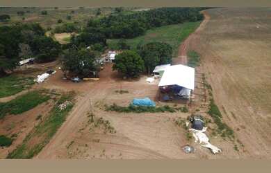 Imagem 3: Fazenda á 100km de Cuiabá à venda, 9700000 m² por R$ 15.000.000 -...