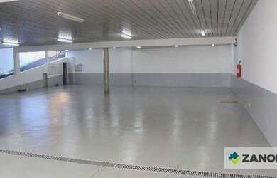 Imagem: O depósito possui 370m² de Área e está localizado em Vila