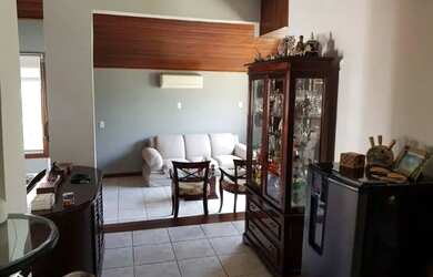 Imagem 3: Casa à venda em Niteroi. 410m² de Área, 4 Vagas na garageme5 Dormitórios