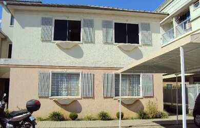 Imagem: O apartamento possui 2 Dormitórios, 1 Banheiro, 2 Vagas na