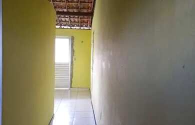 Imagem: A casa possui 1 Dormitório, 1 Banheiro e 40m² de Área e está