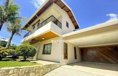 Imagem: A casa em condomínio possui 3 Dormitórios, 5 Banheiros, 5