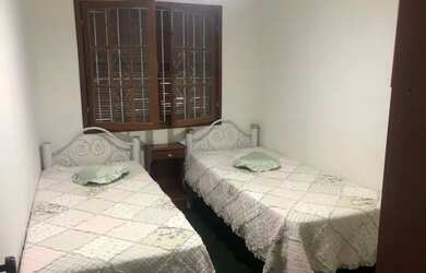 Imagem 14: Casa Grande .Feriado com familia 5 q Araruama