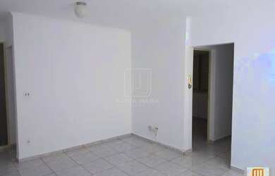 Imagem: O apartamento possui 3 Dormitórios, 1 Banheiro, 1 Vaga na garagem