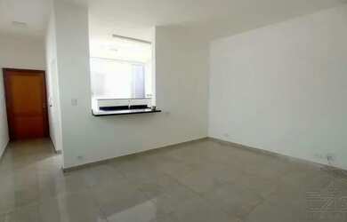 Imagem: O apartamento possui 2 Dormitórios, 2 Banheiros e 83m² de