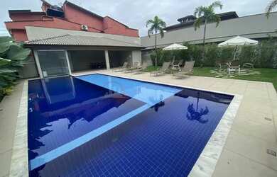 Imagem: A casa em condomínio possui 4 Dormitórios, 4 Banheiros, 2